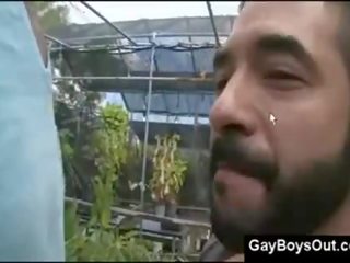Upslika arab homo lady rides the member in back yard shop